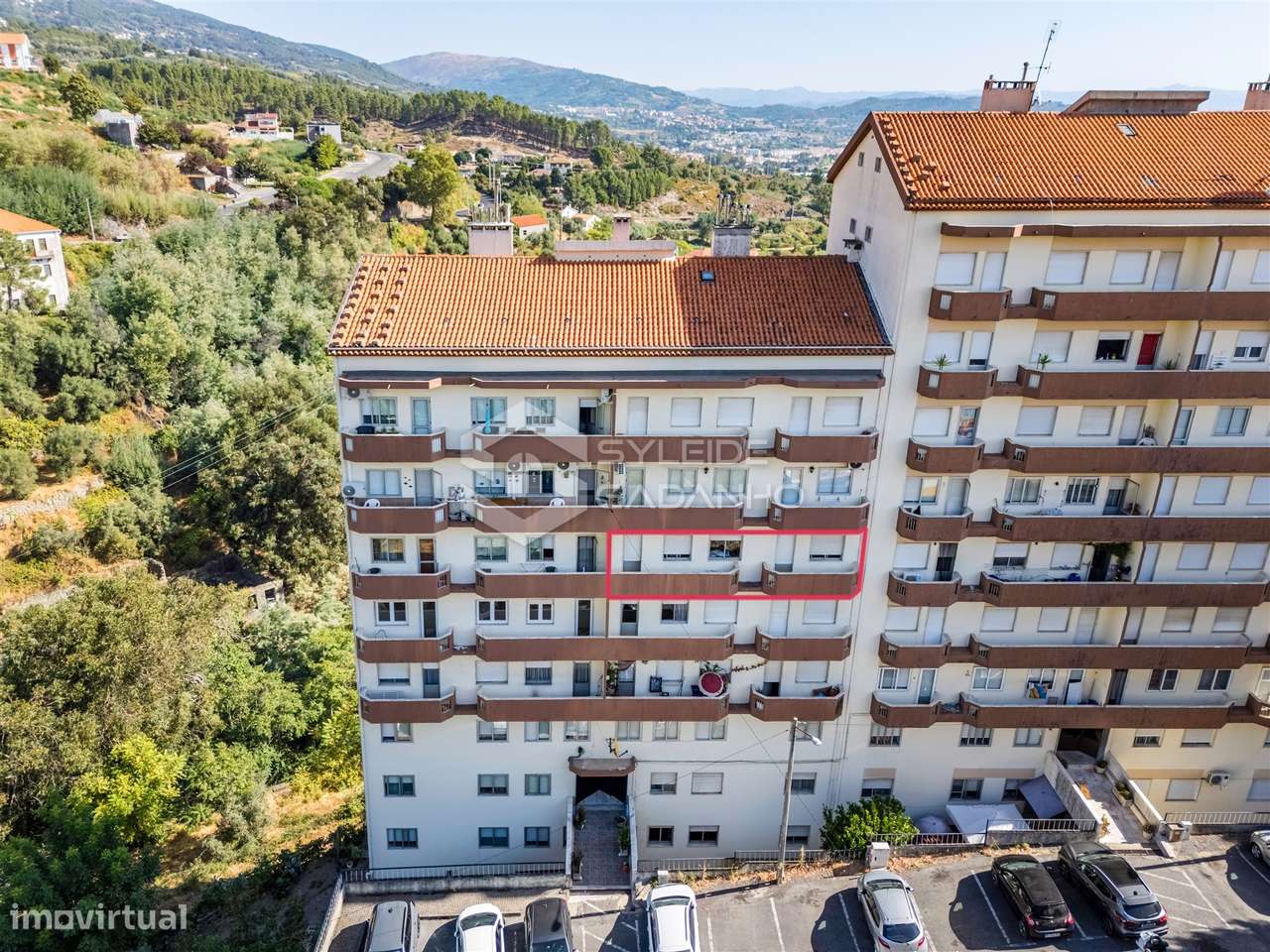 Apartamento T4 para VENDA na Calçada das Poldras, zona baixa da Covilh-27