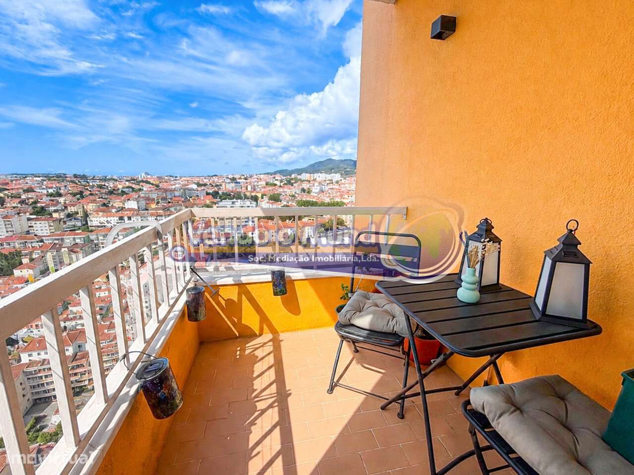 Apartamento T4 em Sintra (LXSIN026)-13