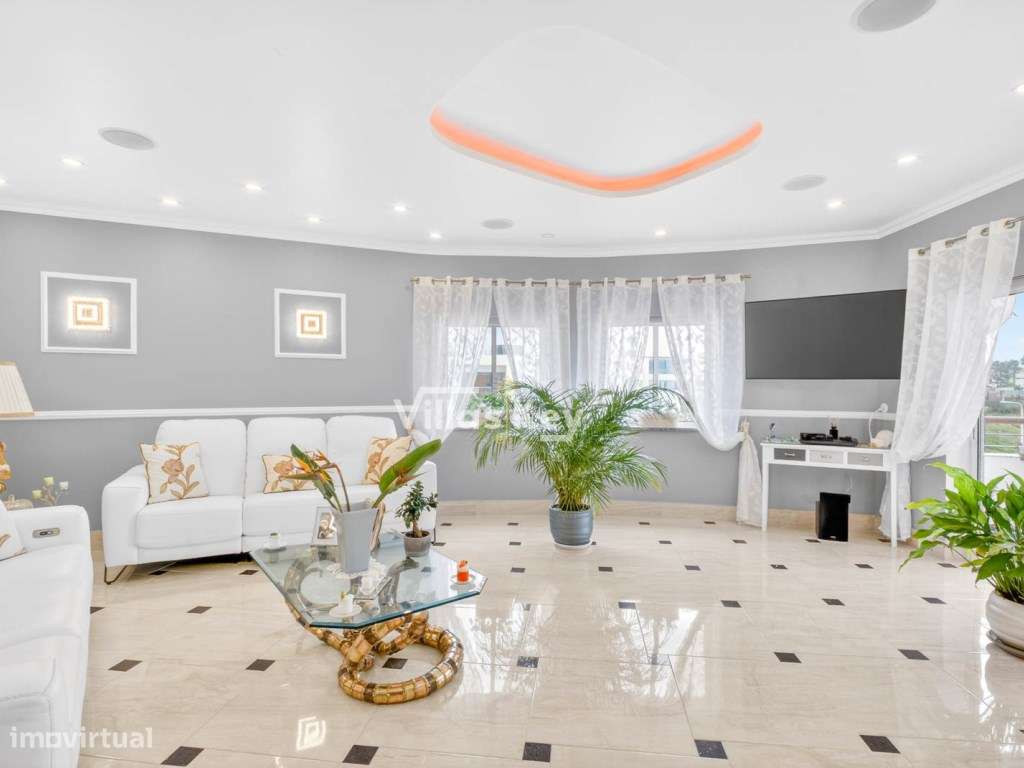 Apartamento luxuoso a beira mar com vista mar e piscina, em Lagos/A... - Grande imagem: 4/27