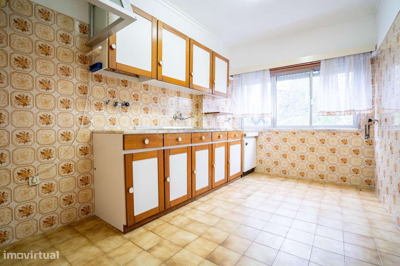 Apartamento T2 | 90 m² | Massamá-6