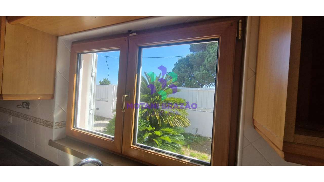 Magnífica Moradia Sesimbra c/Piscina-38