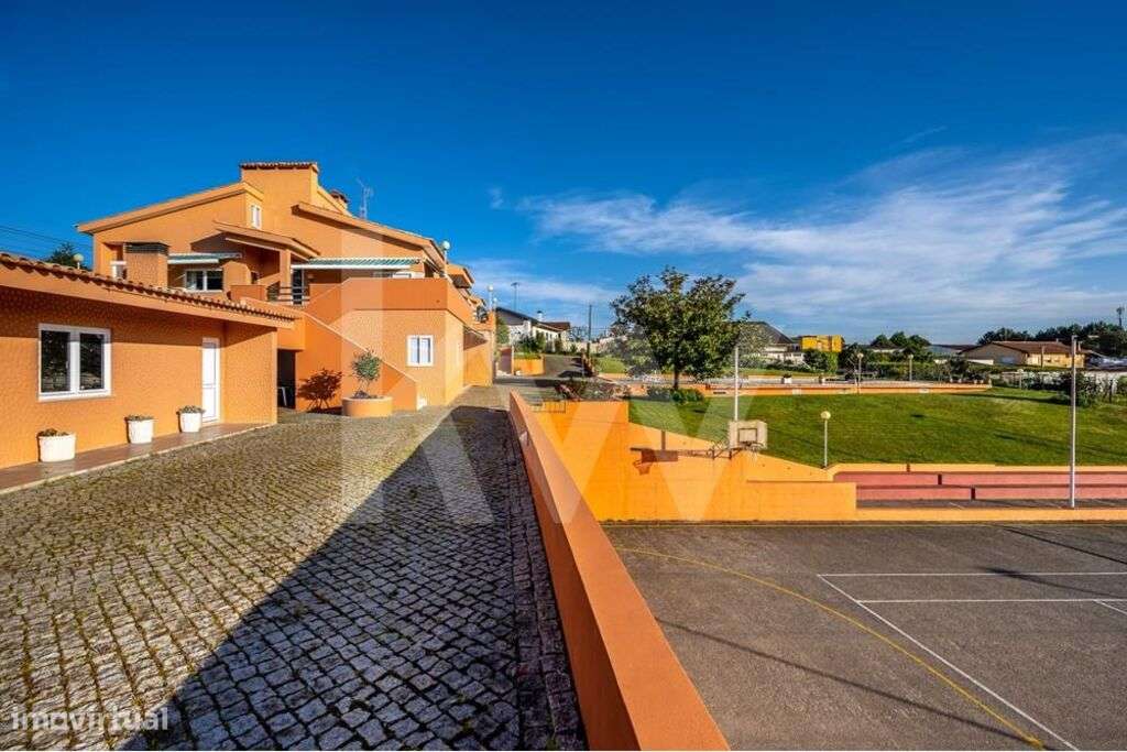 Moradia T4+2 com piscina | Pindelo, Oliveira de Azeméis | 30 minutos d - Grande imagem: 4/60