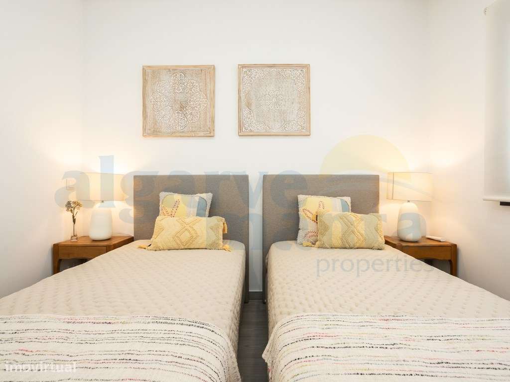 Apartamento T2 em Condomínio Privado - Perto da Praia da Manta Rota-17