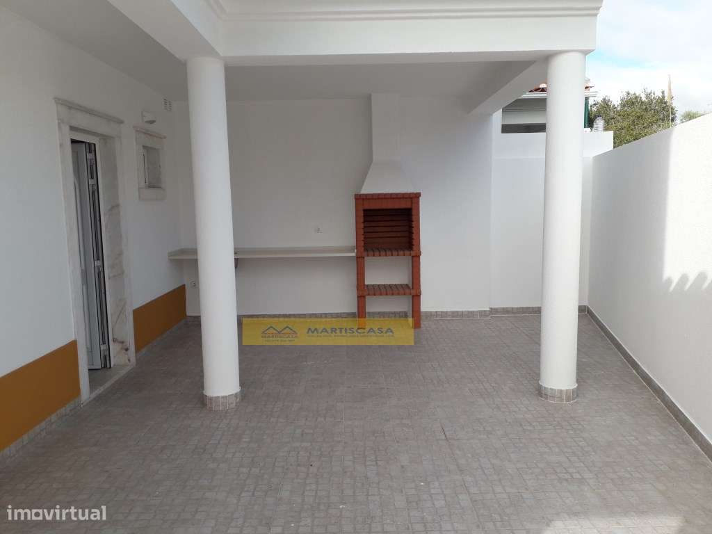 Moradia T3+1 Centro Ericeira/VISTA MAR - OFERTA ESCRITURA E REGISTOS-23
