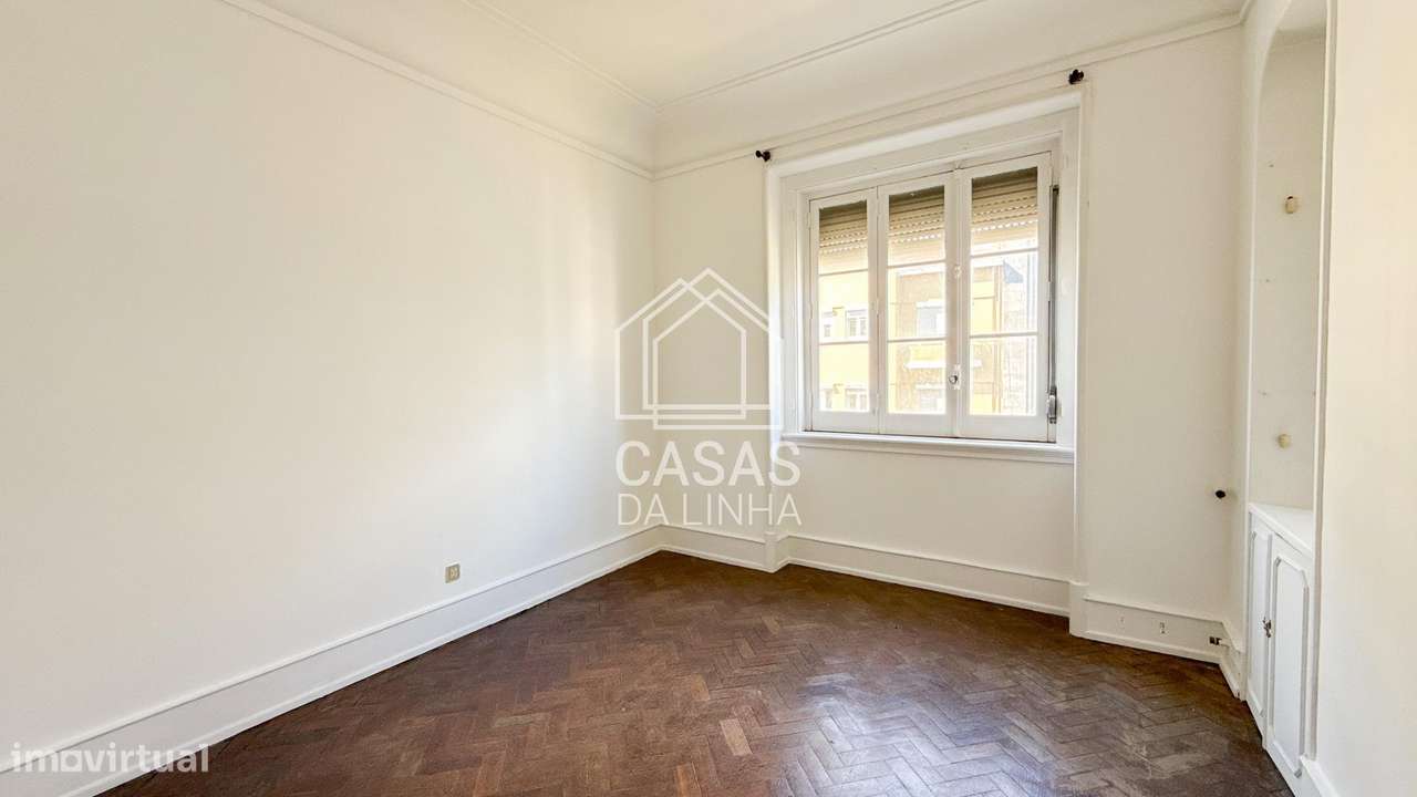 Apartamento T6 no Parque Eduardo VII - Lisboa-7