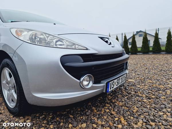 Peugeot 207 1.4 U Move - 30