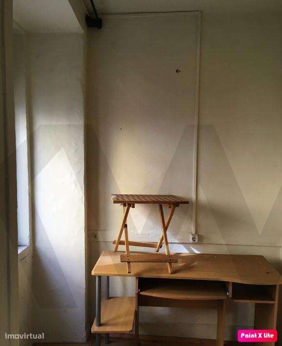 Prédio na Rua do Comércio do Porto para reabilitação total - Grande imagem: 5/24