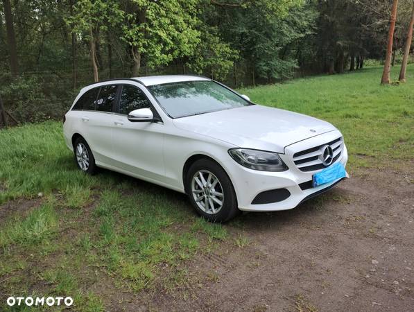 Mercedes-Benz Klasa C 180 (BlueTEC) d T 7G-TRONIC Exclusive - 25