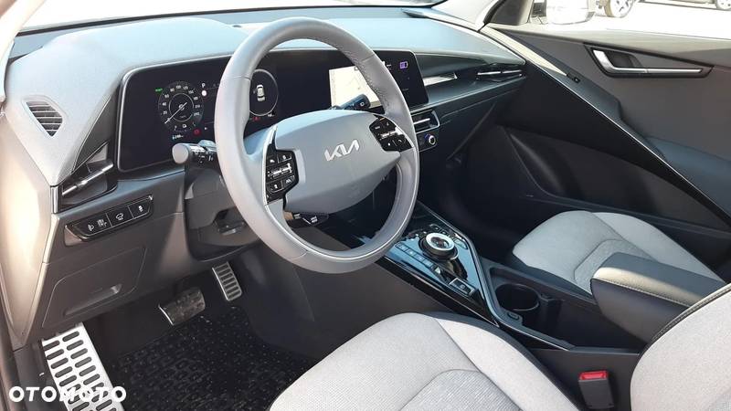 Kia Niro e-Niro 64kWh XL - 9