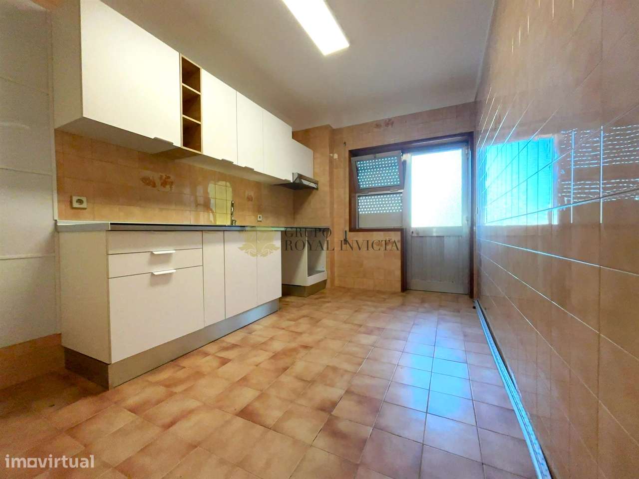 T3 Duplex com Terraço e  Garagem Box  em são Cosme -gondomar-6