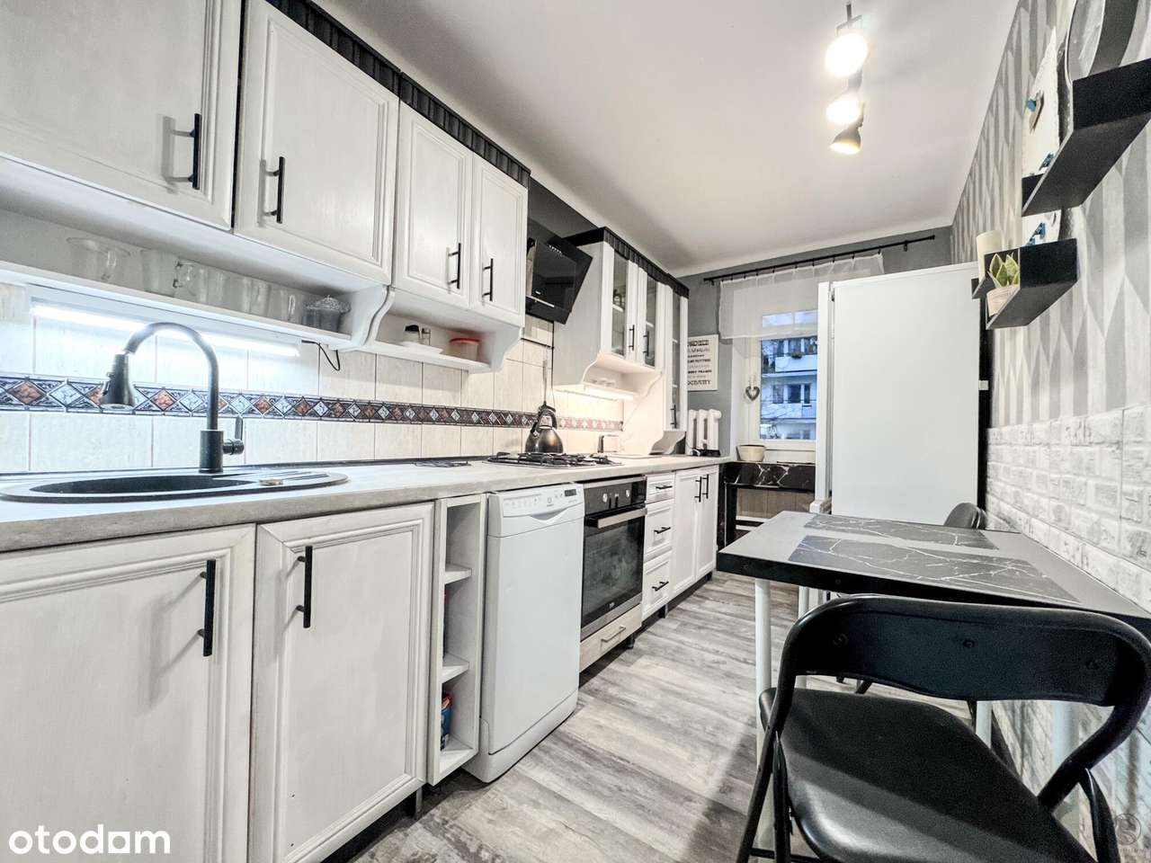 2 pokoje, kuchnia, balkon, 41 m2, ul. Józefa - Pełny obrazek: 5/11