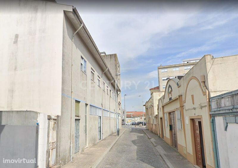 Apartamento T1 em São Mamede de Infesta