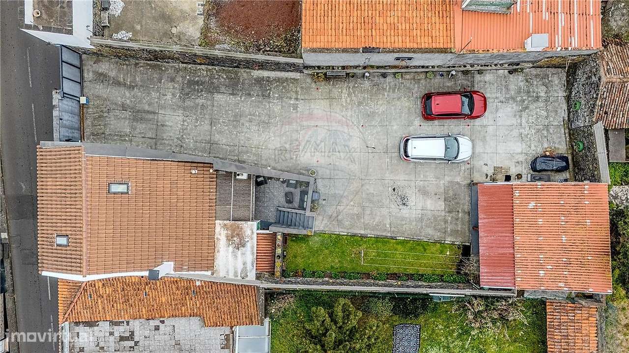 Moradia T4 para venda-3