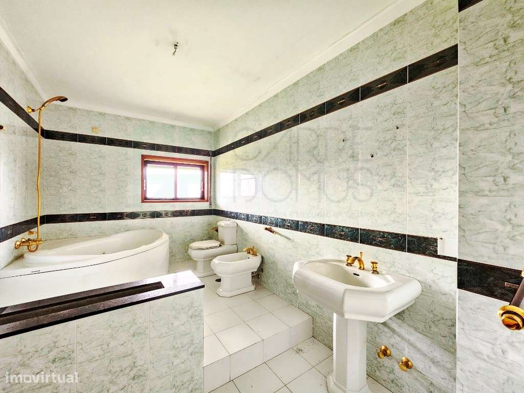 Moradia T5, piscina, e armazém, em Novais, Famalicão - Grande imagem: 5/60