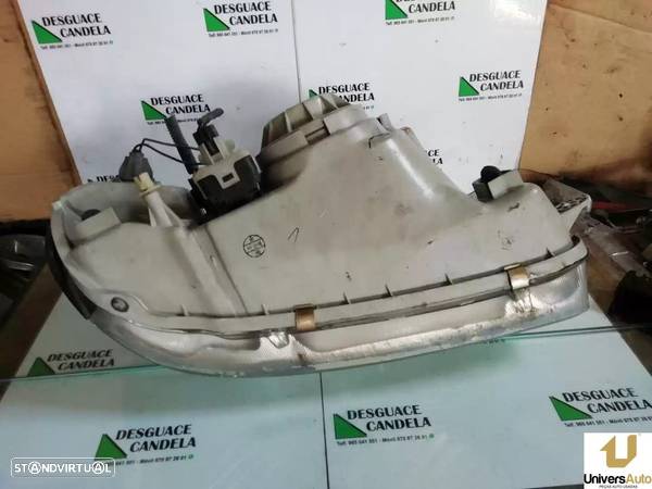 FAROL ESQUERDO KIA CARNIVAL I 2001 -0K55A51040E - 1