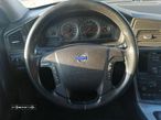 Volvo V70 2.0 T Nivel 3 - 12