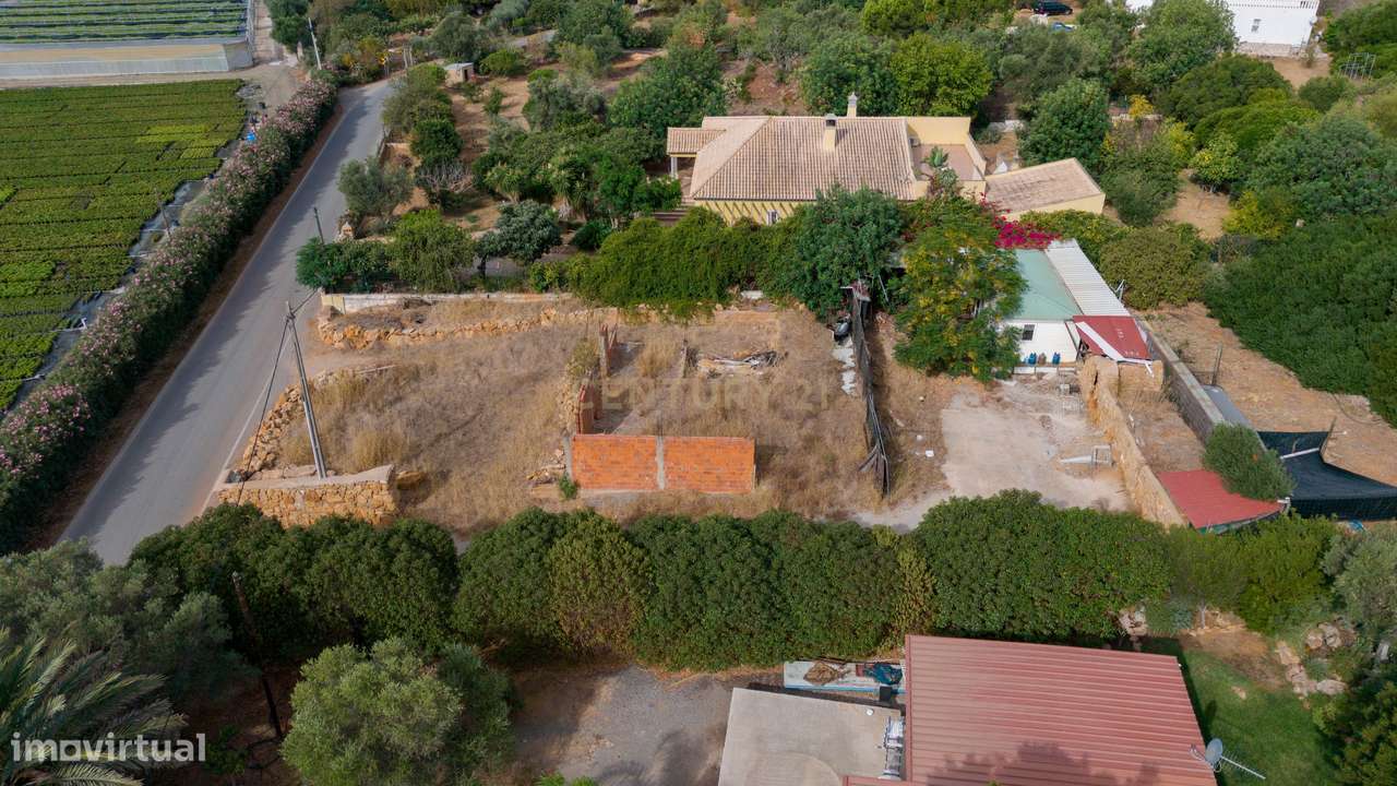 Terreno urbano à Venda em Quelfes, Olhão - 1000m²-8