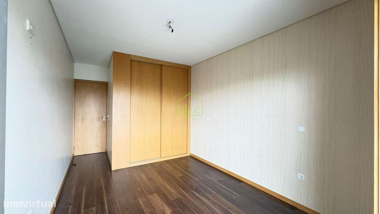 Apartamento T3 Vila do Conde – Perto dao metro e da praia com Garagem-7