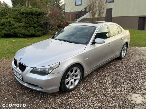 BMW Seria 5 520i - 7