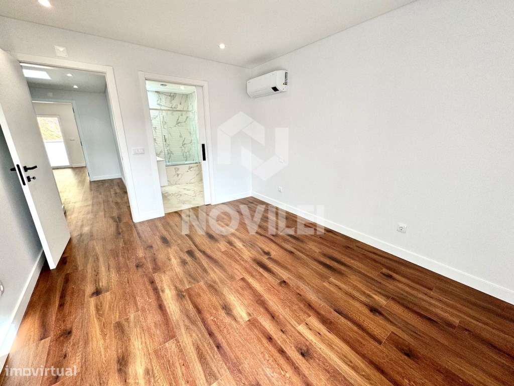 Moradia T3 em condomínio Fechado no centro de Leiria.-25