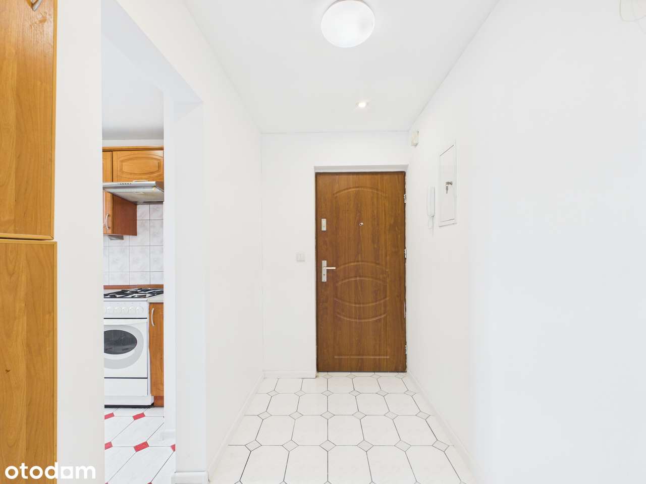 4-pokojowe mieszkanie, centrum miasta - 61,4 m²-10
