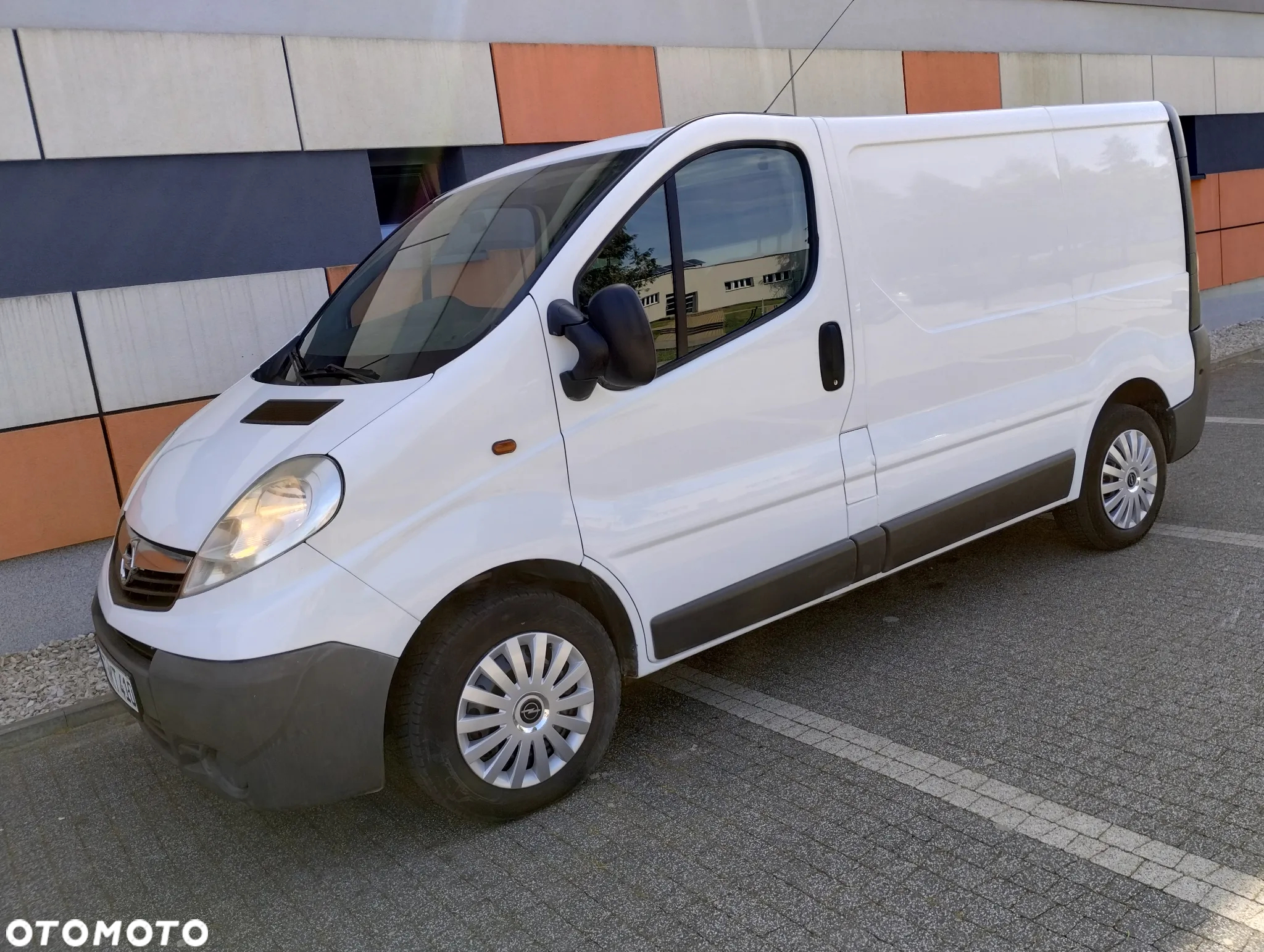 Opel VIVARO PO LIFT 2.0 CDTI (90KM) 6-BIEGÓW (L1H1) STAN IDEALNY 100% BEZWYPADKOWY NIE MA RDZY ! ! ! - 2