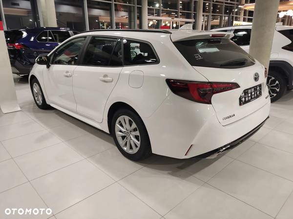 Toyota Corolla - 2