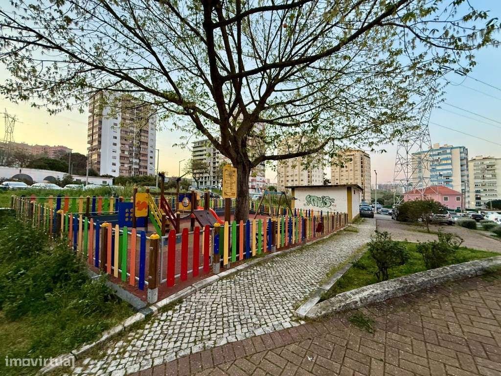 Apartamento T3 em Odivelas-1