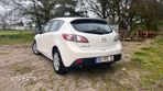 Mazda 3 2.0 Exclusive + - 10