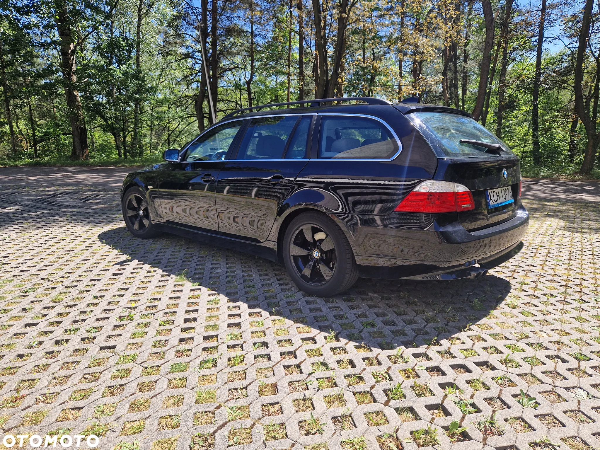 BMW Seria 5 523i Touring Edition Exclusive - 4