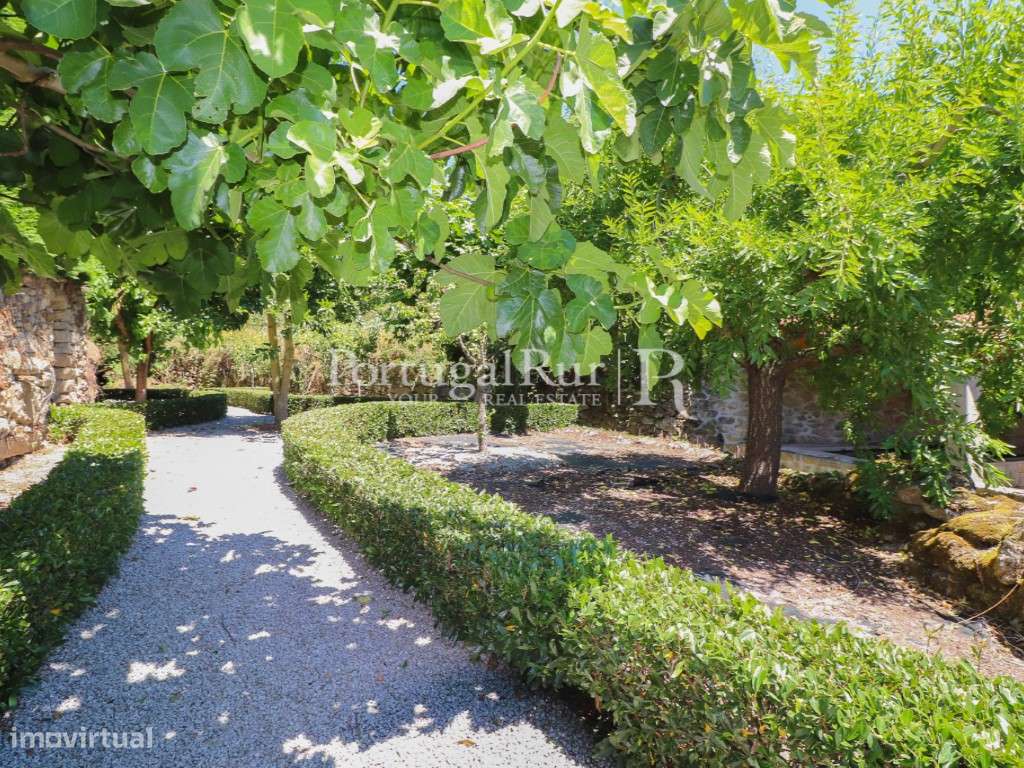 Casa Senhorial com Piscina Proximidades de Trancoso-14