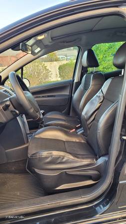 Peugeot 207 SW 1.6 HDi Outdoor FAP - 8