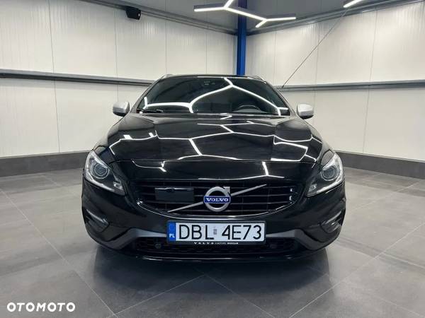 Volvo V60 T6 AWD R-Design Momentum - 7