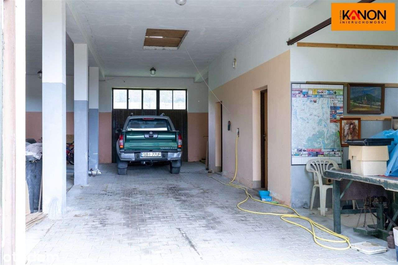 Dom, 301,20 m², Kozy-12