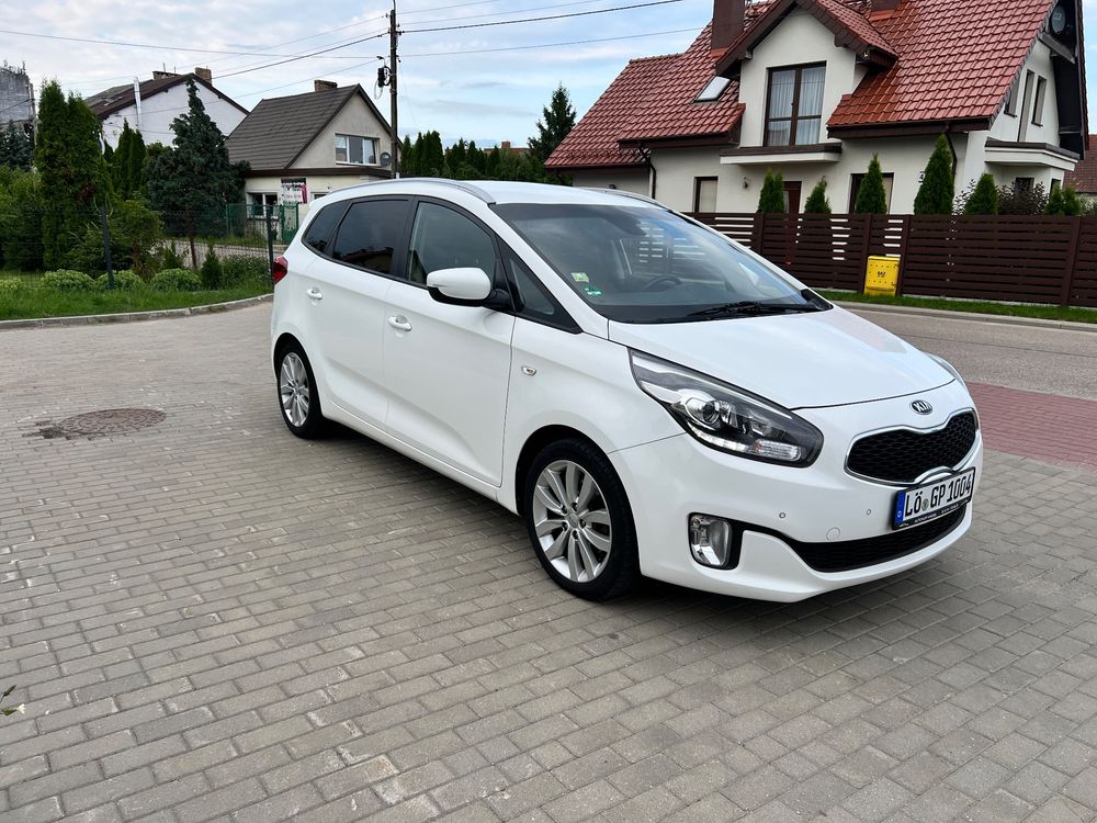 Kia Carens (Rondo) IV (2013-) 1.7 CRDi Spirit 2015