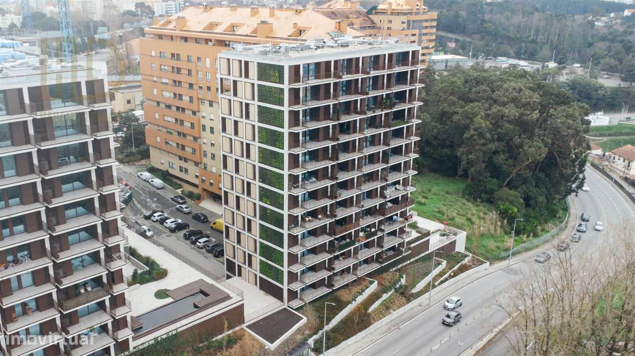 Apartamento T4 nos Jardins da Arrábida-36