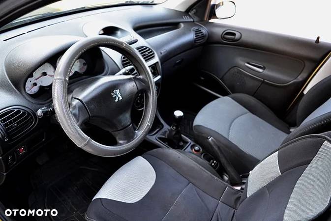 Peugeot 206 1.4 Ambiance - 6