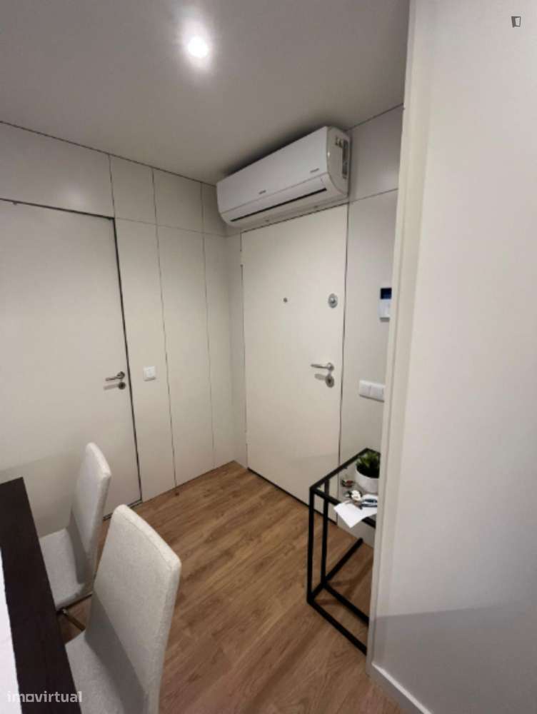 Estúdio - localizado em São Mamede de Infesta Porto - Grande imagem: 4/7