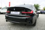 BMW Seria 3 320d M Sport - 2