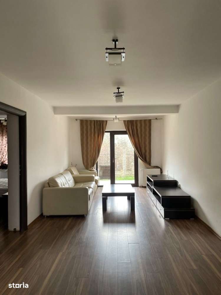 Banesti - casa mobilata - 500 Euro/Luna - Imagine principală: 3/19