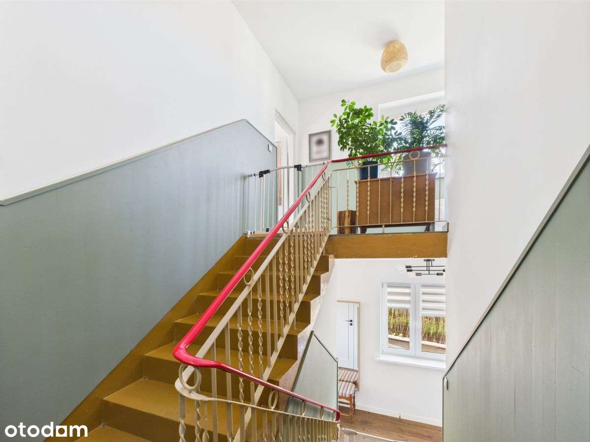 Dom w świetnej lokalizacji – wprowadź się od razu!-11