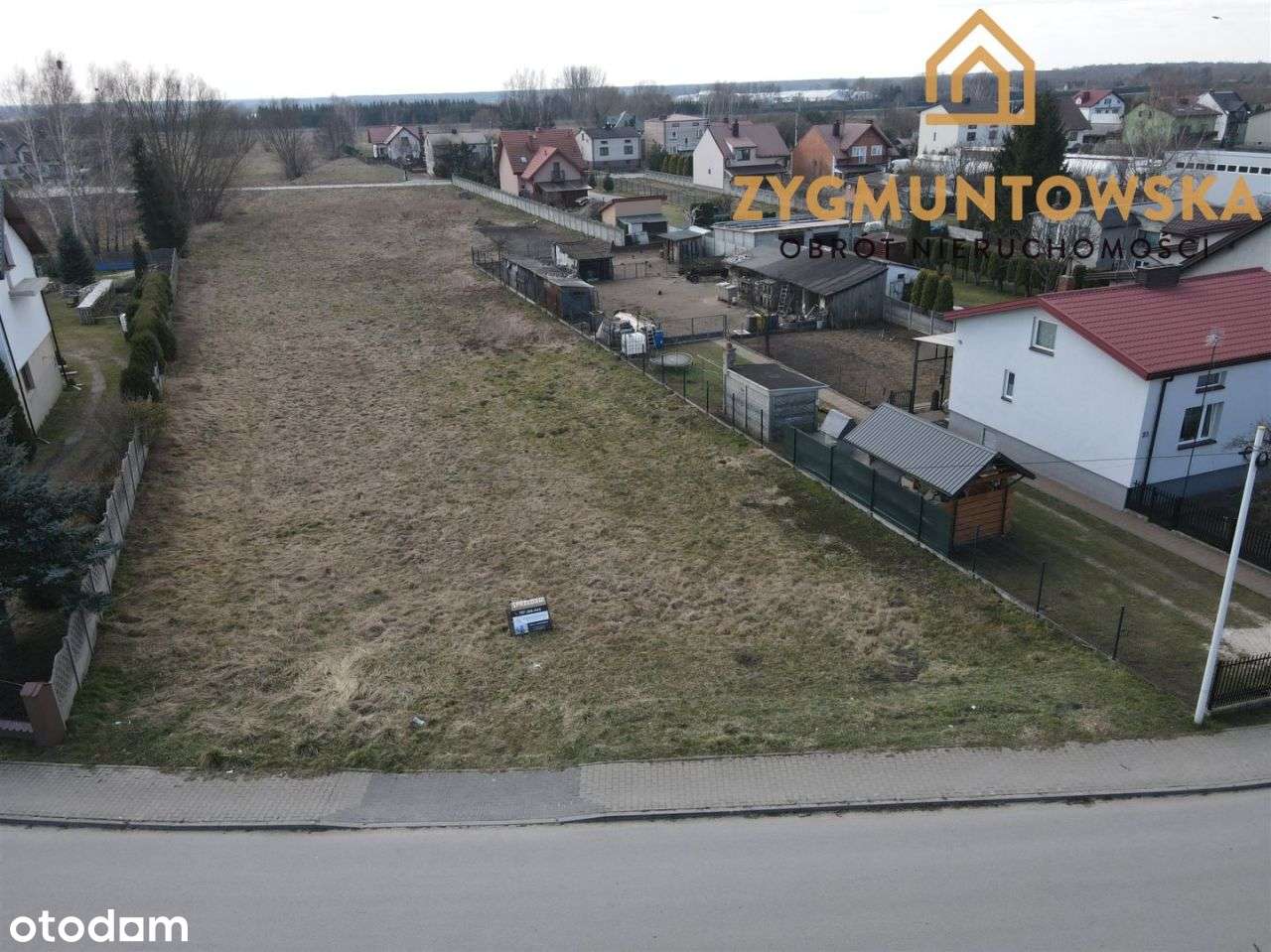 Działka na sprzedaż – dojazd z dwóch stron - Pełny obrazek: 4/7