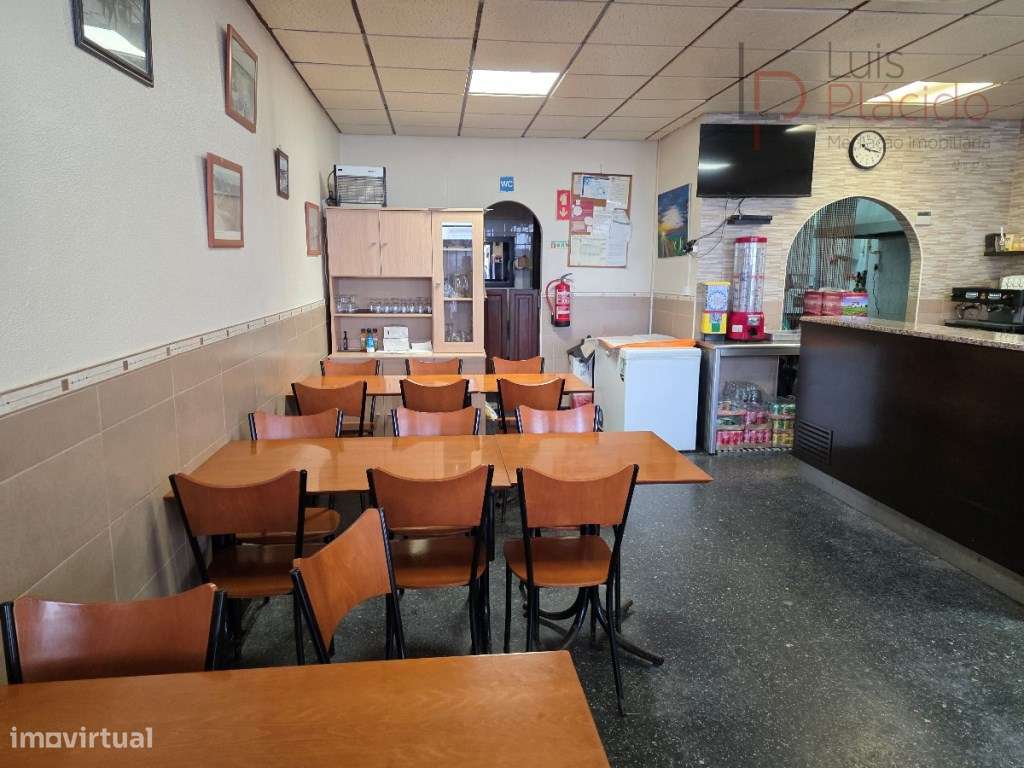 SNACK-BAR/RESTAURANTE NO CENTRO DA CIDADE - Grande imagem: 3/14