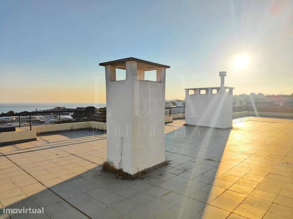 PENTHOUSE T5 DE LUXO COM VISTA FRONTAL DE MAR NO CENTRO DO ESTORIL-57