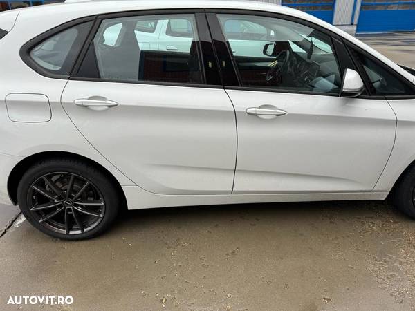 BMW Seria 2 218i AT - 12