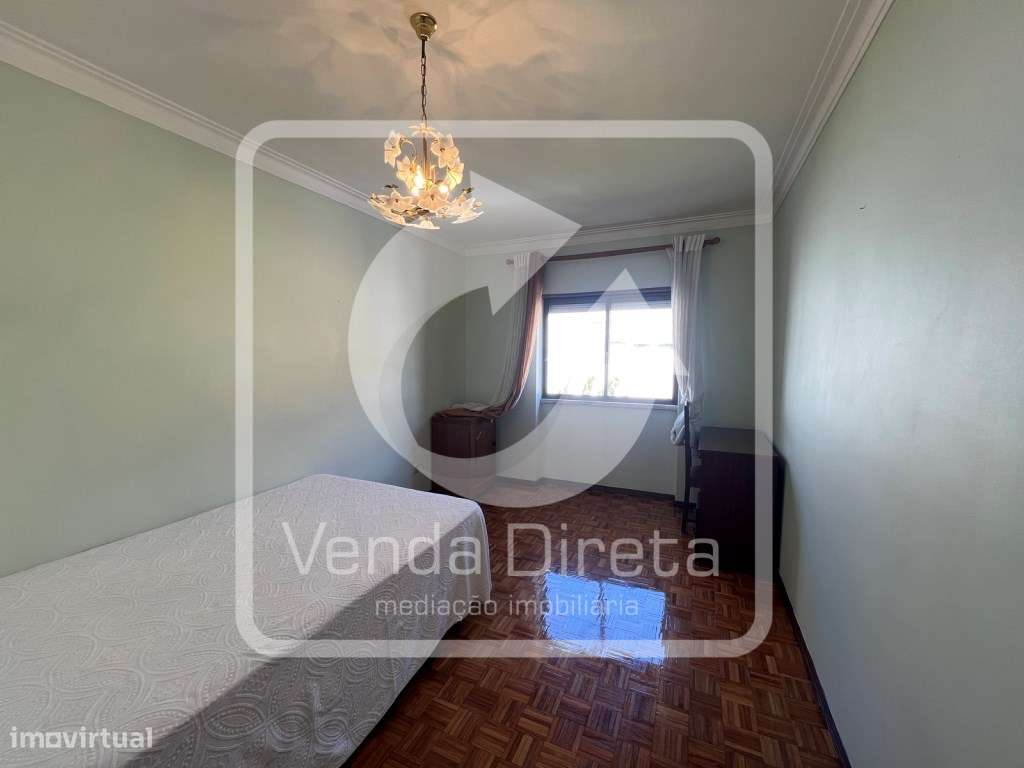 Andar de moradia T3 com garagem, Barreiro-15