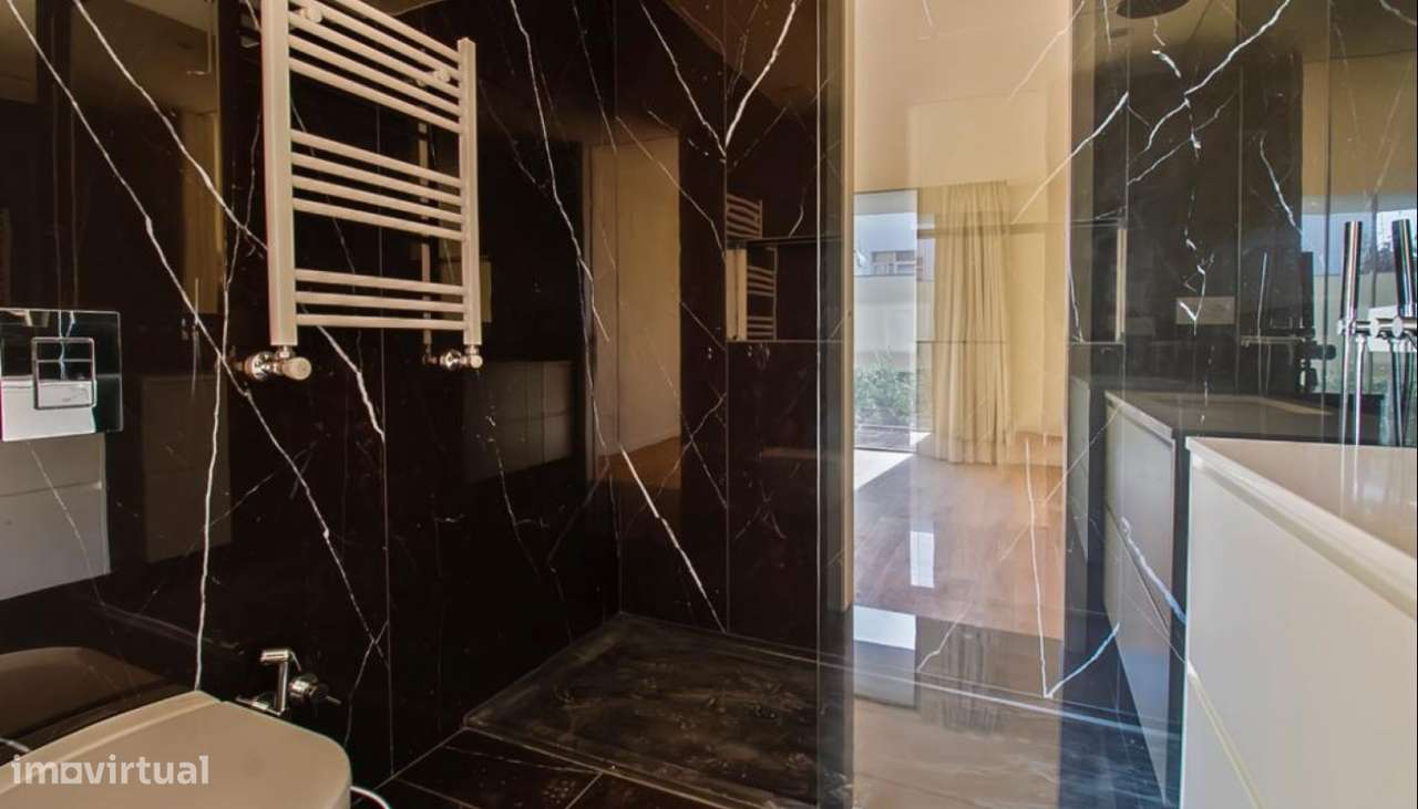 Apartamento T3 com jardim próximo da praia em Leça da Palmeira-9