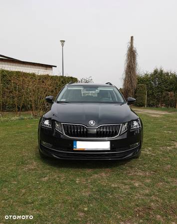 Skoda Octavia 2.0 TDI Style DSG - 3