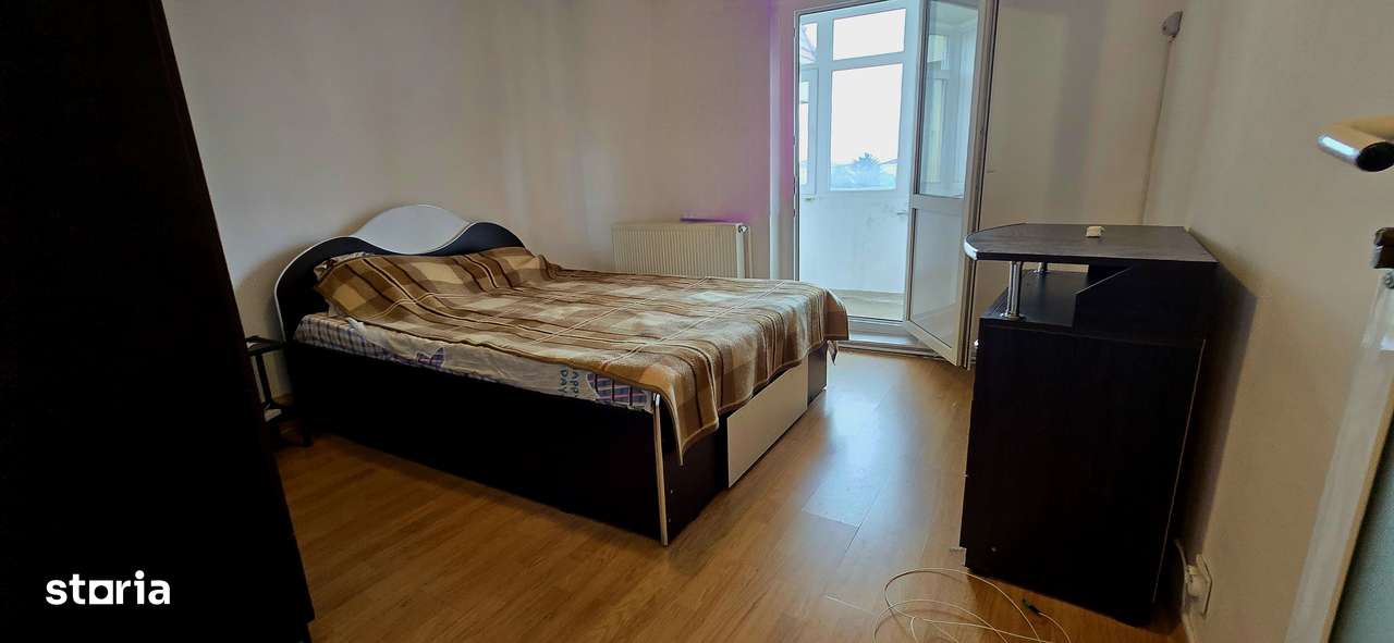 Micro 12 Targoviste, etaj 4/4 , VANZARE apartament 3 camere-7