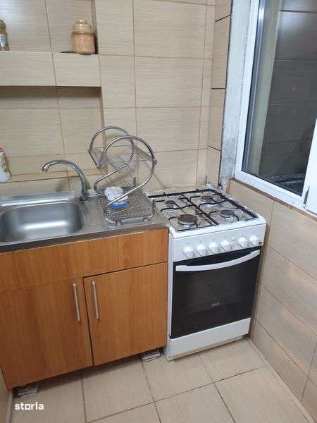 Apartament 2 camere decomandat (zona Billa) - Imagine principală: 4/5